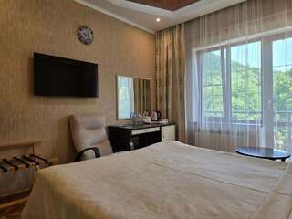 Гостиница Рафаэль Железноводск Двухместный номер с 1 кроватью-4