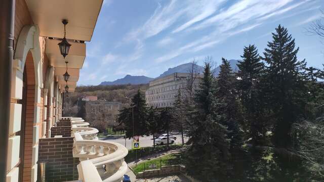 Гостиница Рафаэль Железноводск-189